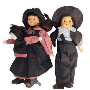 Amish-Inspired Porcelain Doll Couple With Baby Handcrafted Traditional Attire Wo